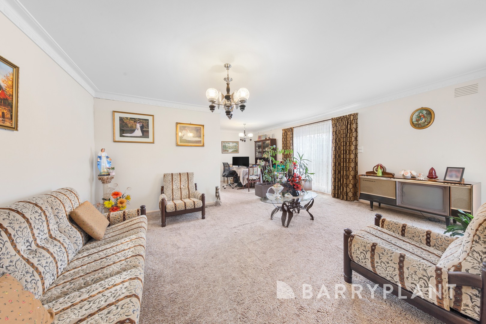 11 Jacana Court, Sunshine North, VIC 3020 - Thumbnail 2 - 06/05/2024