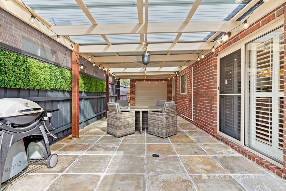 11 Jenolan Way, South Morang, VIC 3752, South Morang - Thumbnail 8