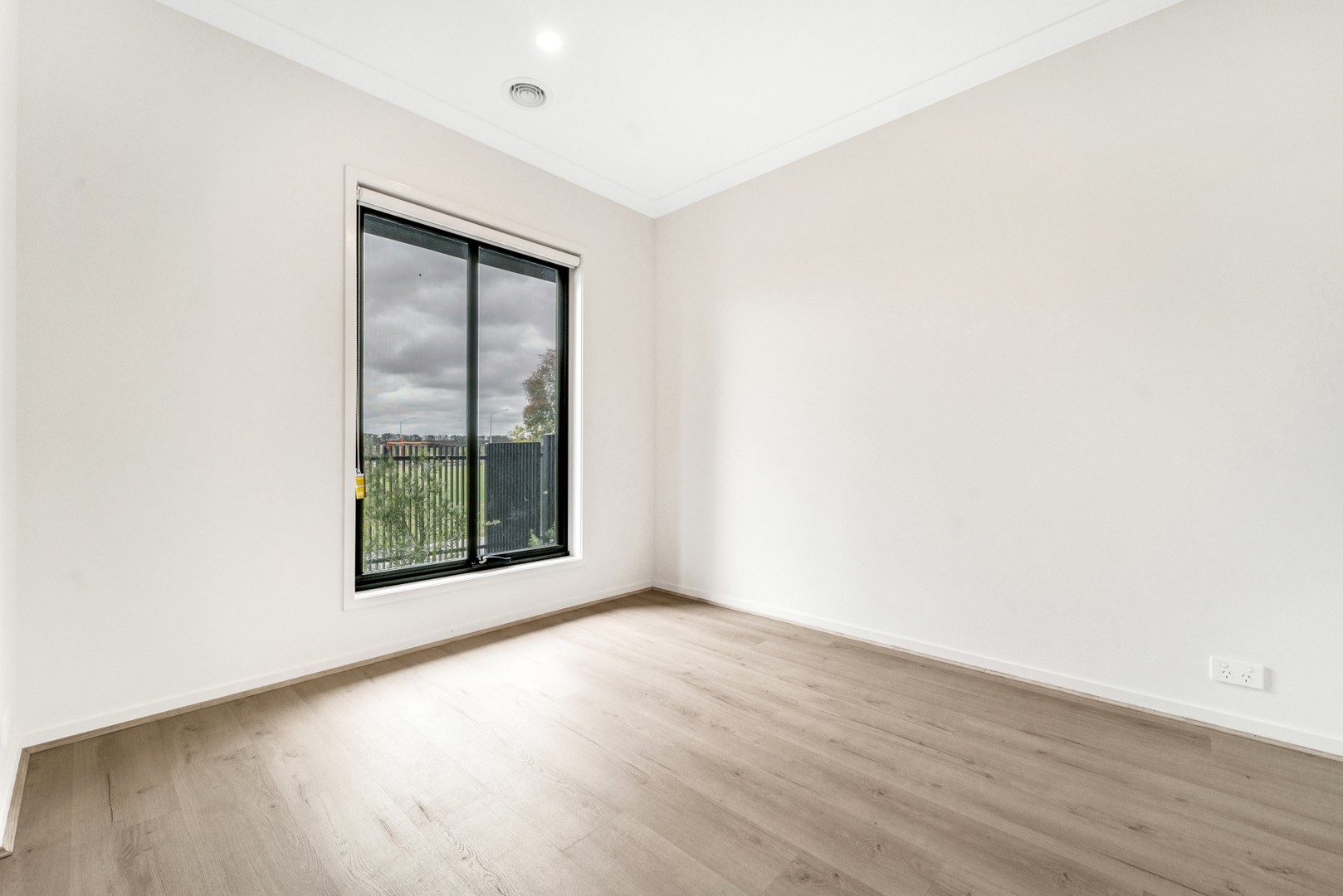 11 Jodrew Walk, Mickleham, VIC 3064, Mickleham - Thumbnail 4