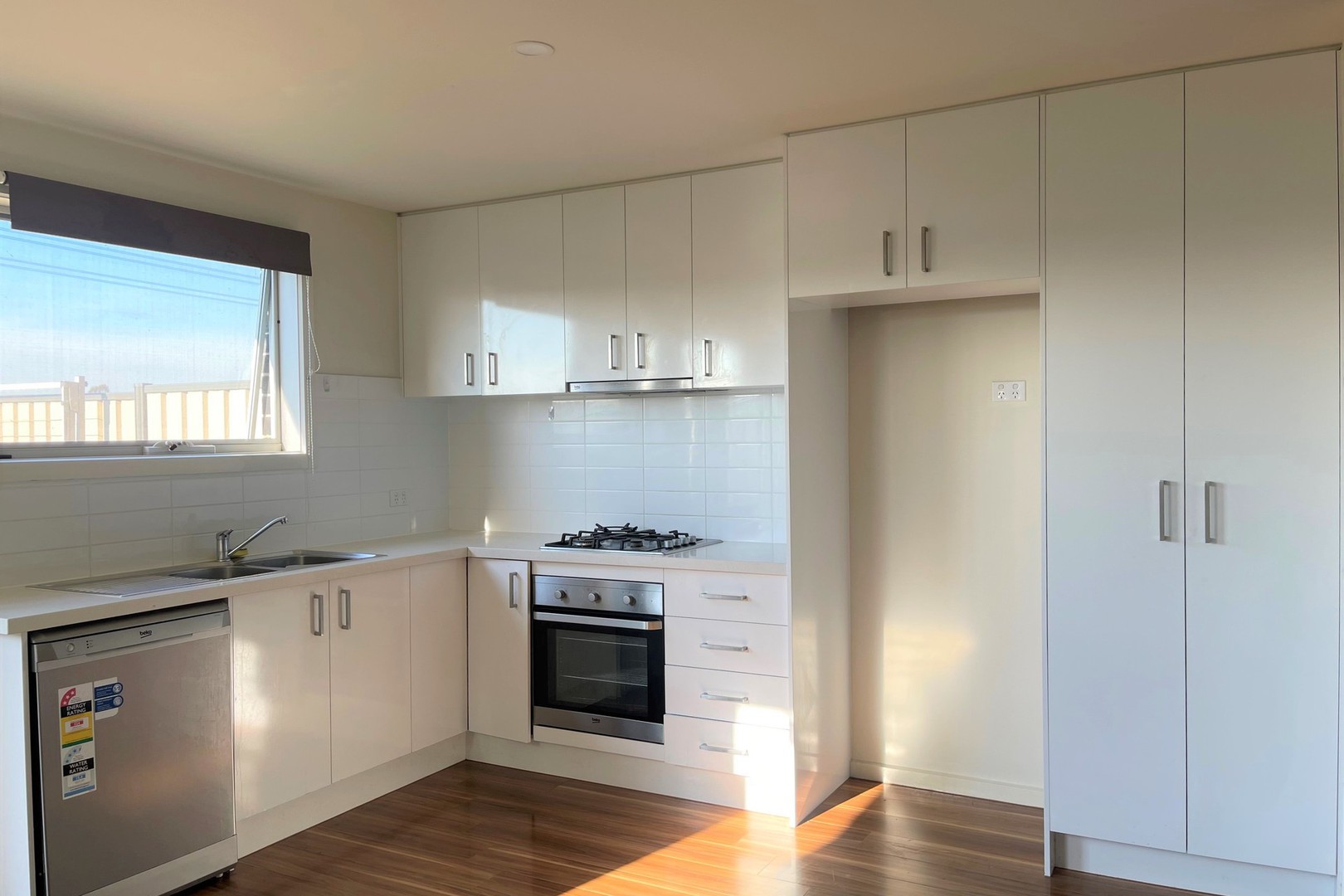 11 Kangaroo Paw Court, Taylors Lakes, VIC 3038 - Thumbnail 2 - 05/01/2026