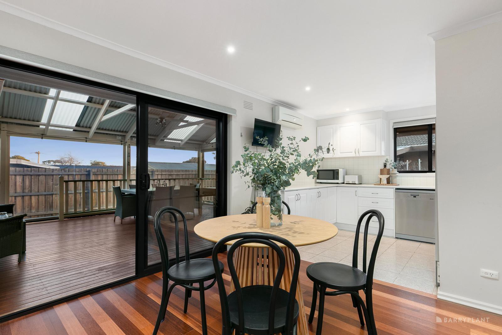 11 Kanowindra Crescent, Greensborough, VIC 3088, Greensborough - Thumbnail 3