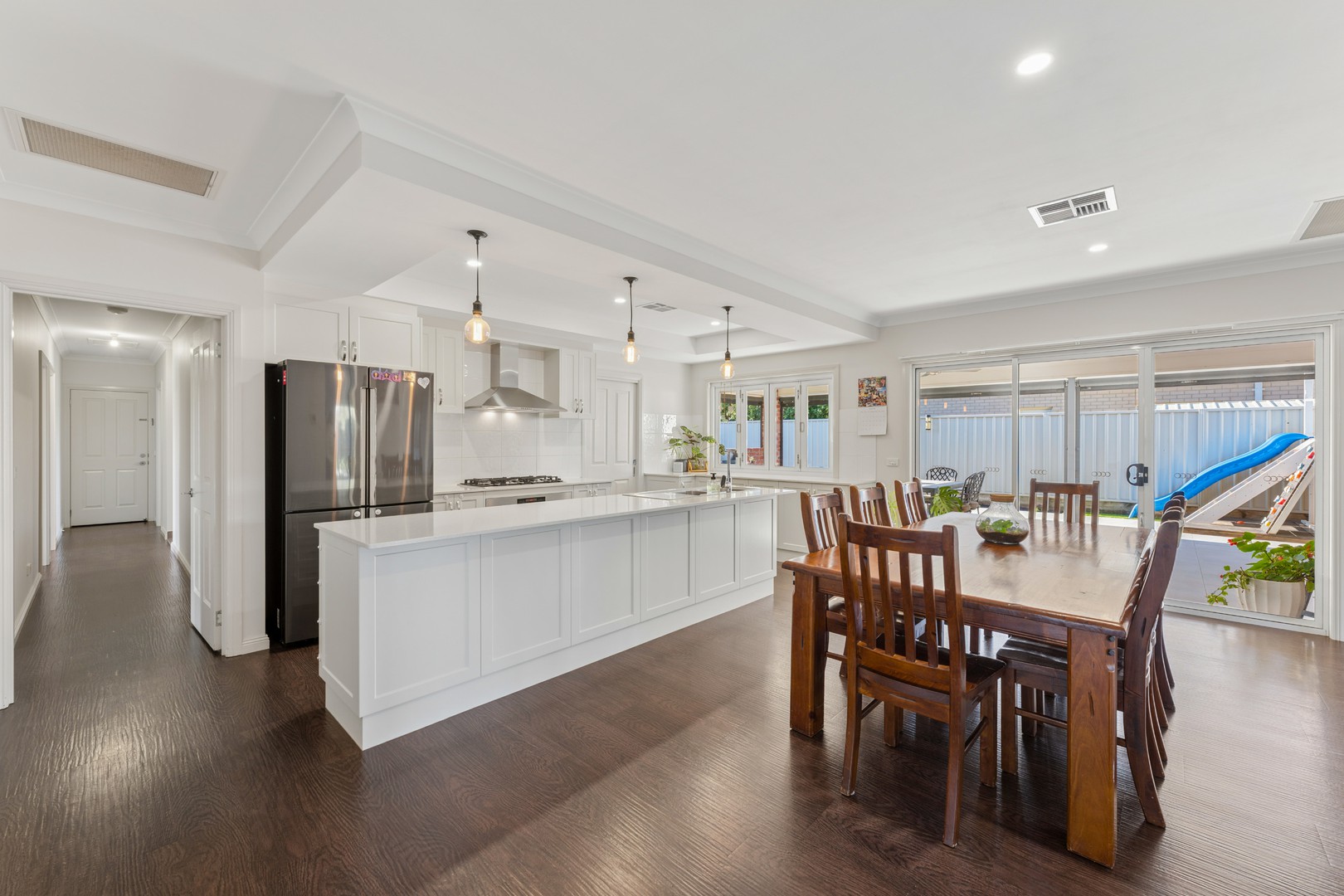 11 Karalanza Drive, Mildura, VIC 3500 - Thumbnail 2 - 16/06/2026