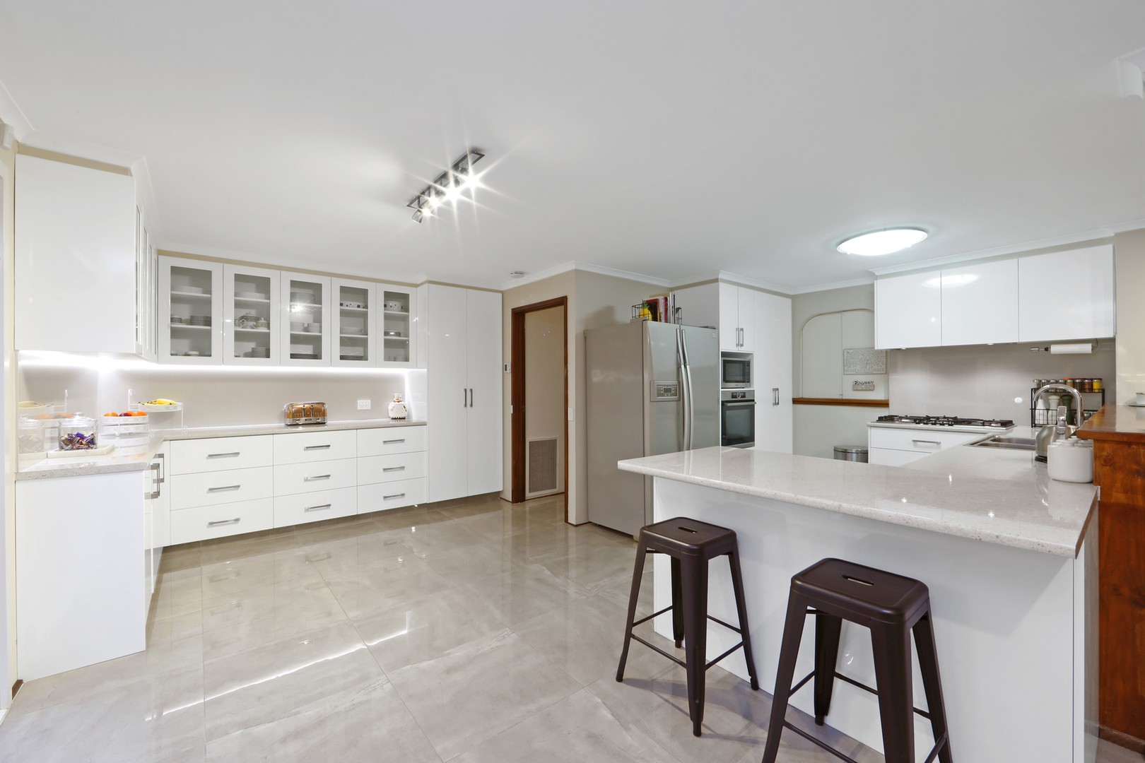 11 Keyes Court, Wantirna South, VIC 3152, Wantirna South - Thumbnail 4