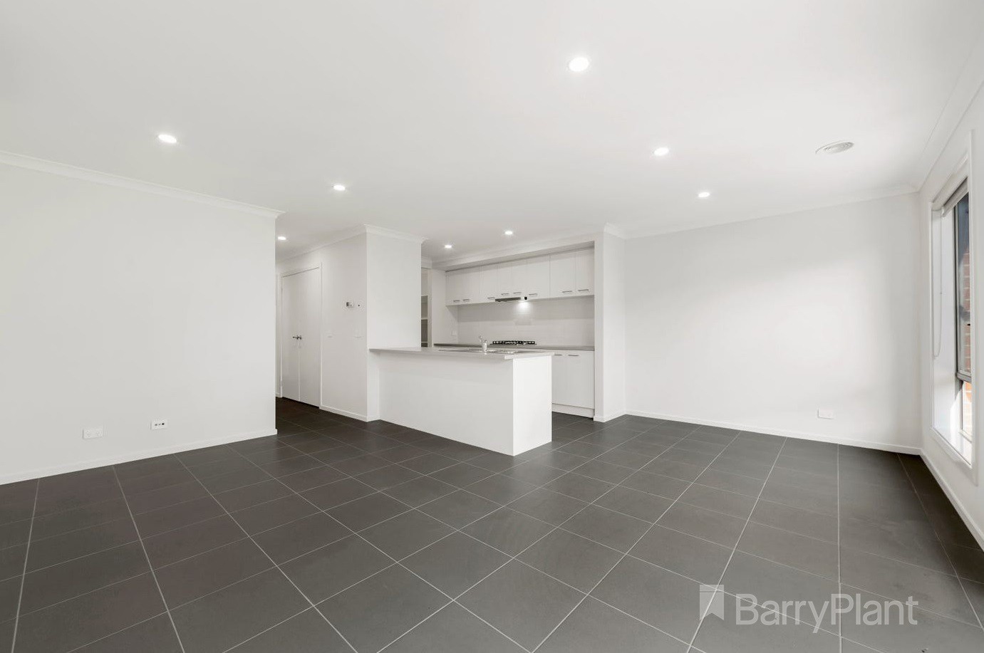 11 Kilford Walk, Wyndham Vale, VIC 3024, Wyndham Vale - Thumbnail 2