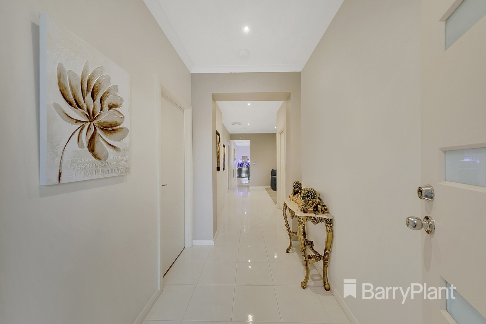 11 Kumara Circuit, South Morang, VIC 3752, South Morang - Thumbnail 2