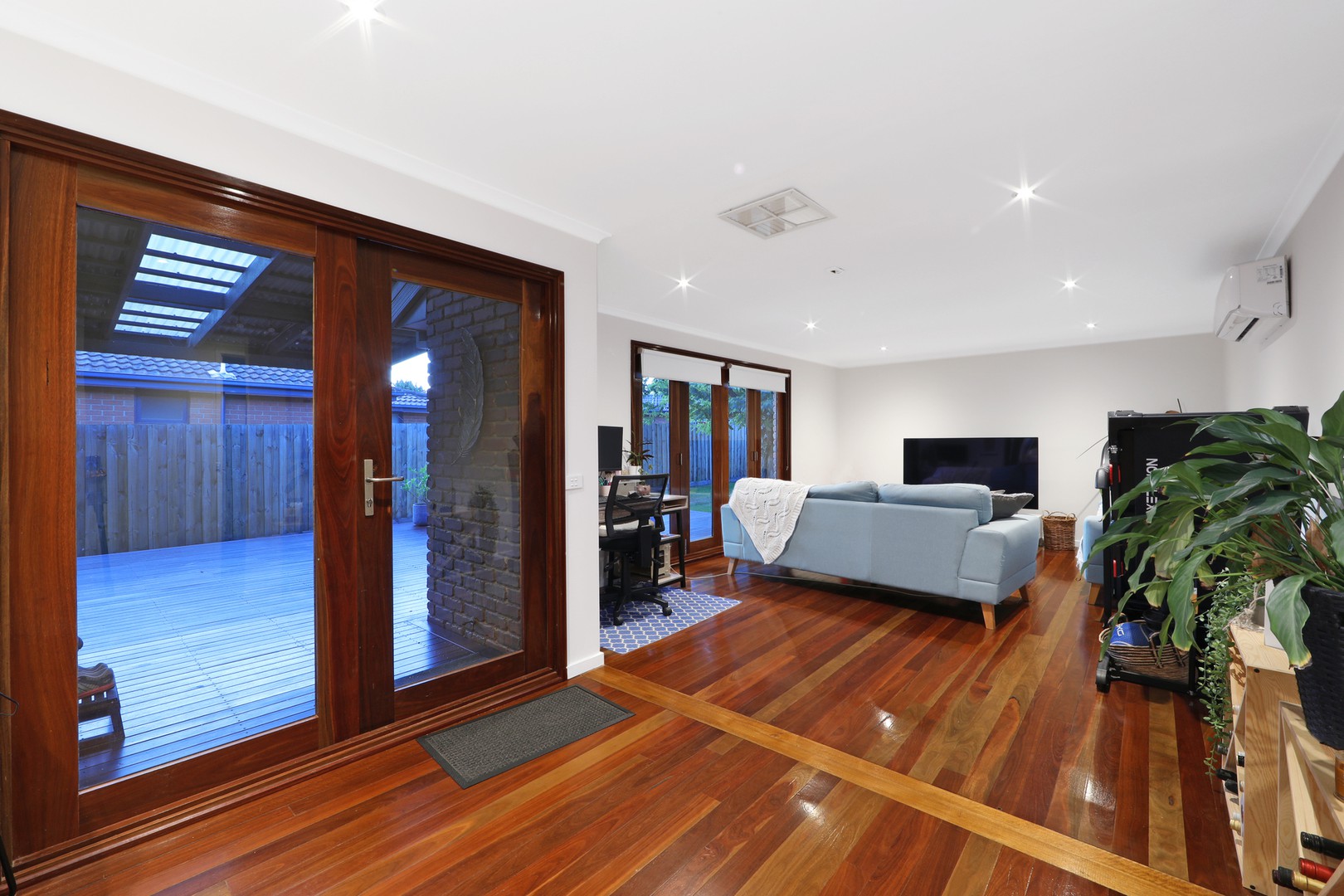 11 Laanecoorie Drive, Lysterfield, VIC 3156, Lysterfield - Thumbnail 3