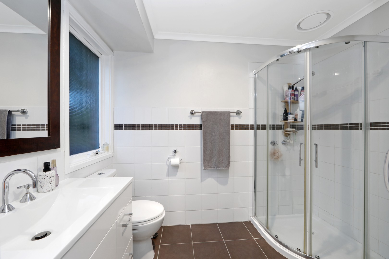 11 Laanecoorie Drive, Lysterfield, VIC 3156, Lysterfield - Thumbnail 8