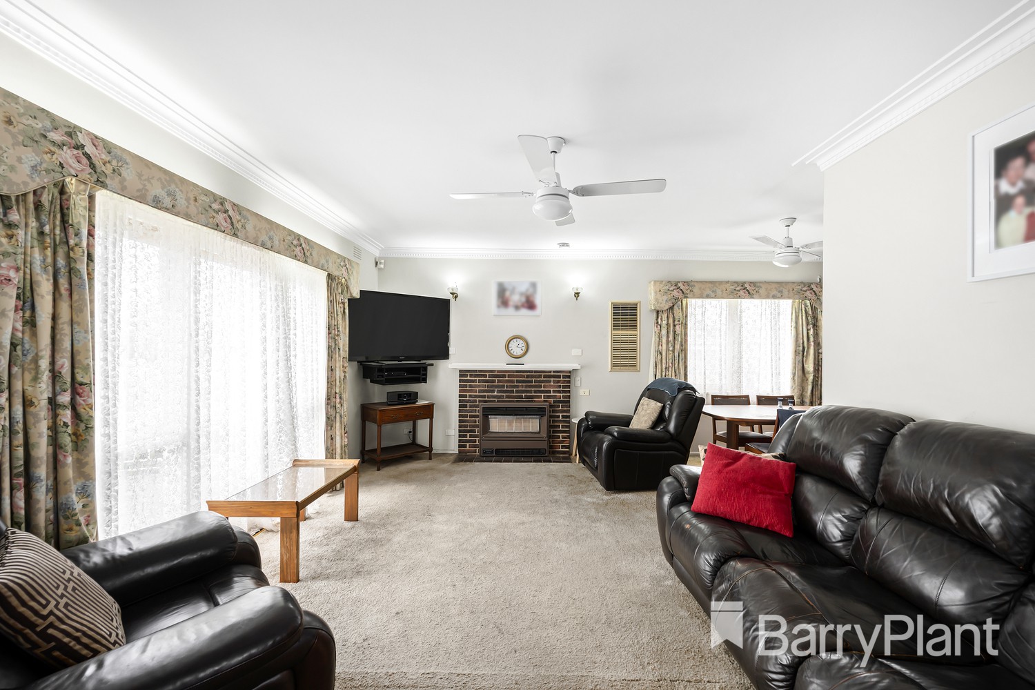 11 Lambourn Road, Watsonia, VIC 3087, Diamond Creek - Thumbnail 3