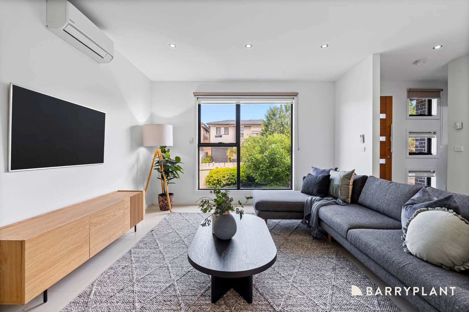 11 Lauren Lane, Sunshine West, VIC 3020 - Thumbnail 2 - 21/11/2025