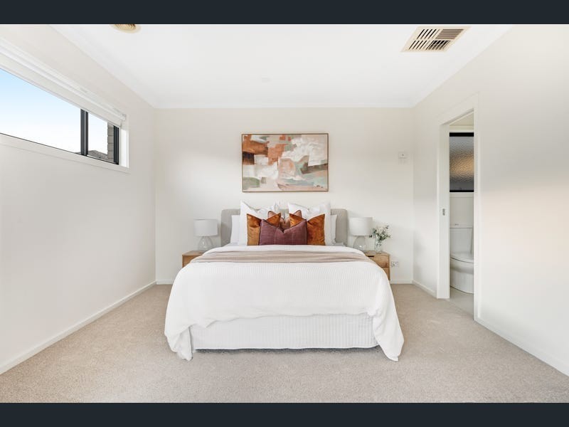 11 Lavinia Street, Greenvale, VIC 3059, Greenvale - Thumbnail 8
