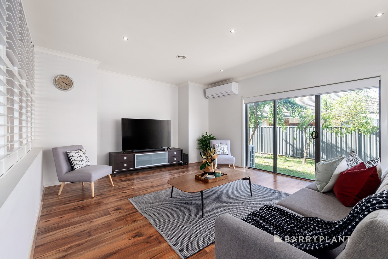 11 Le Page Run, South Morang, VIC 3752, South Morang - Thumbnail 4