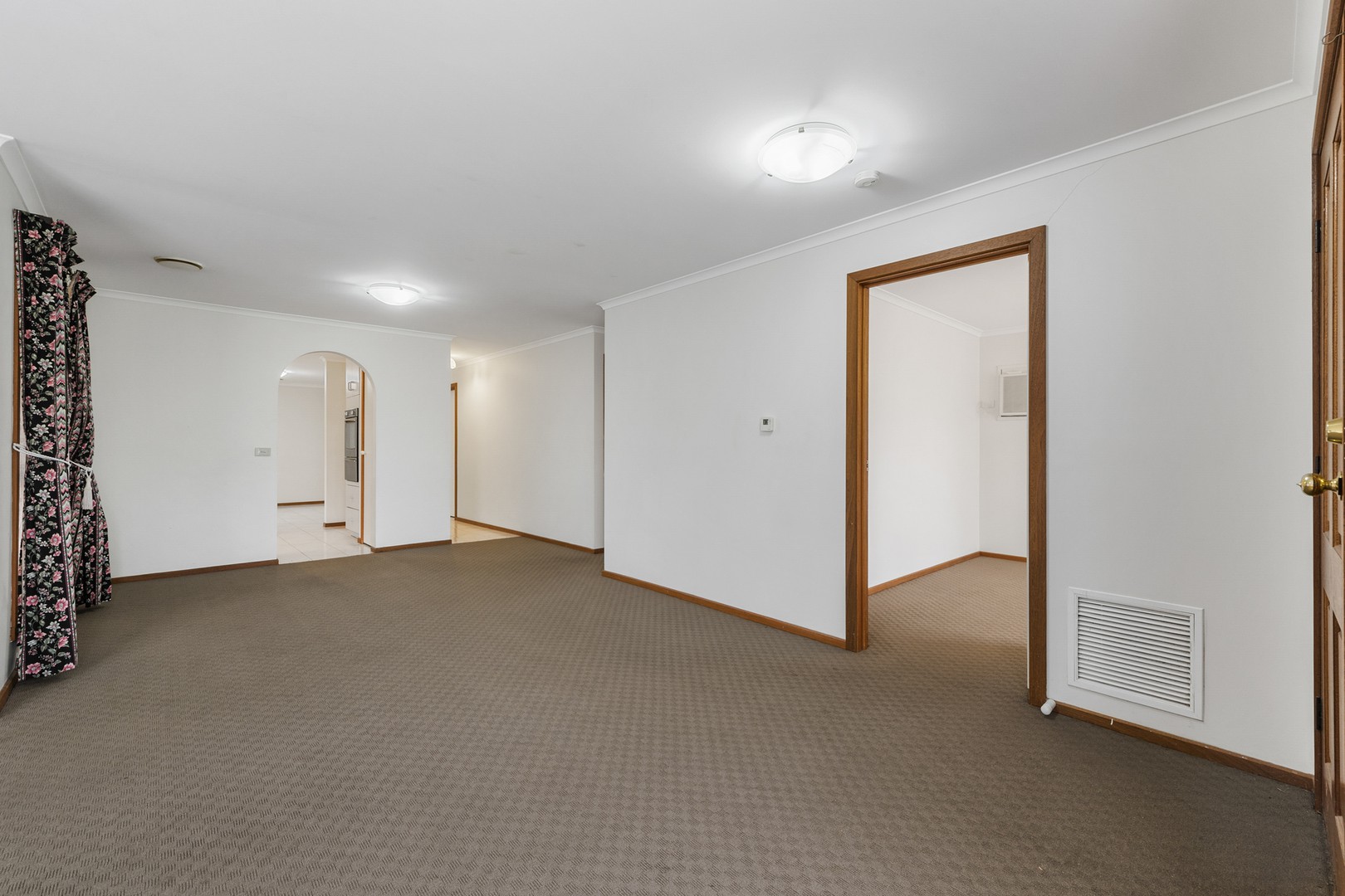 11 Lemco Walk, Delahey, VIC 3037, Delahey - Thumbnail 3
