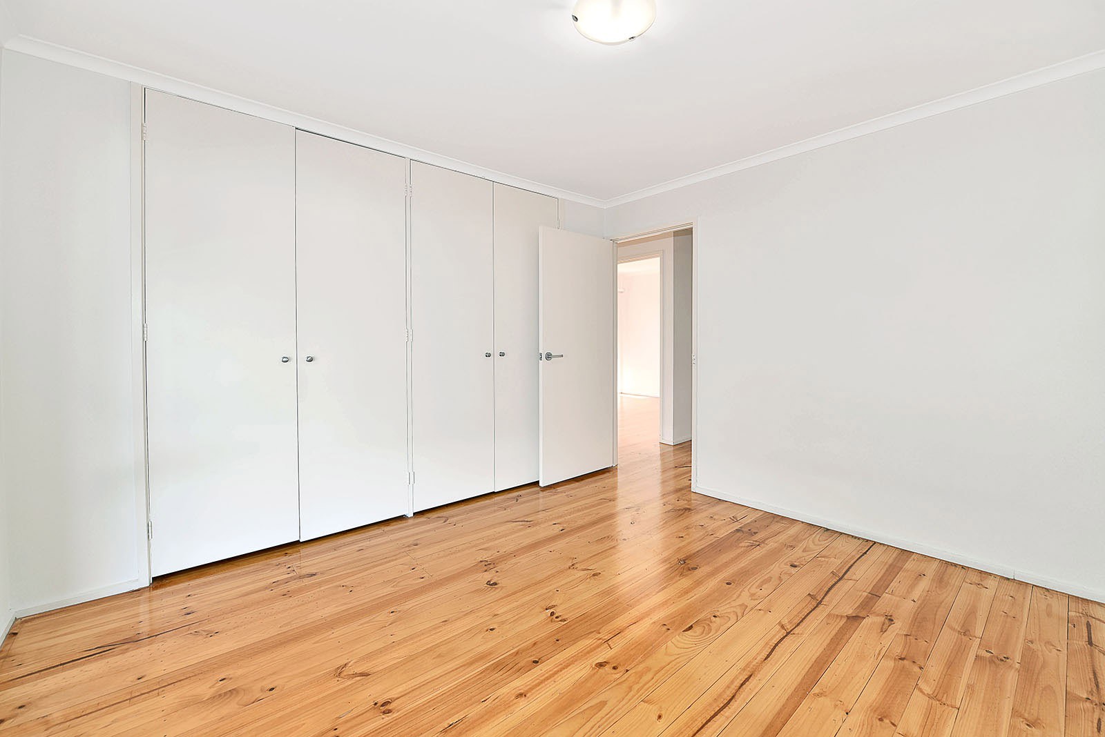11 Leura  Court, Gladstone Park, VIC 3043, Gladstone Park - Thumbnail 6
