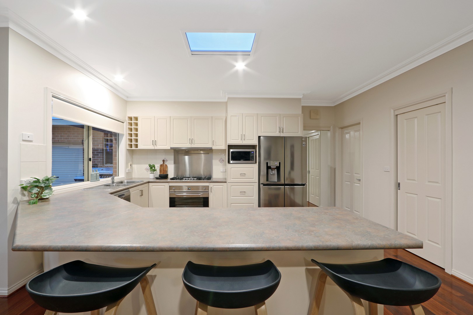 11 Lexington Close, Rowville, VIC 3178, Rowville - Thumbnail 3