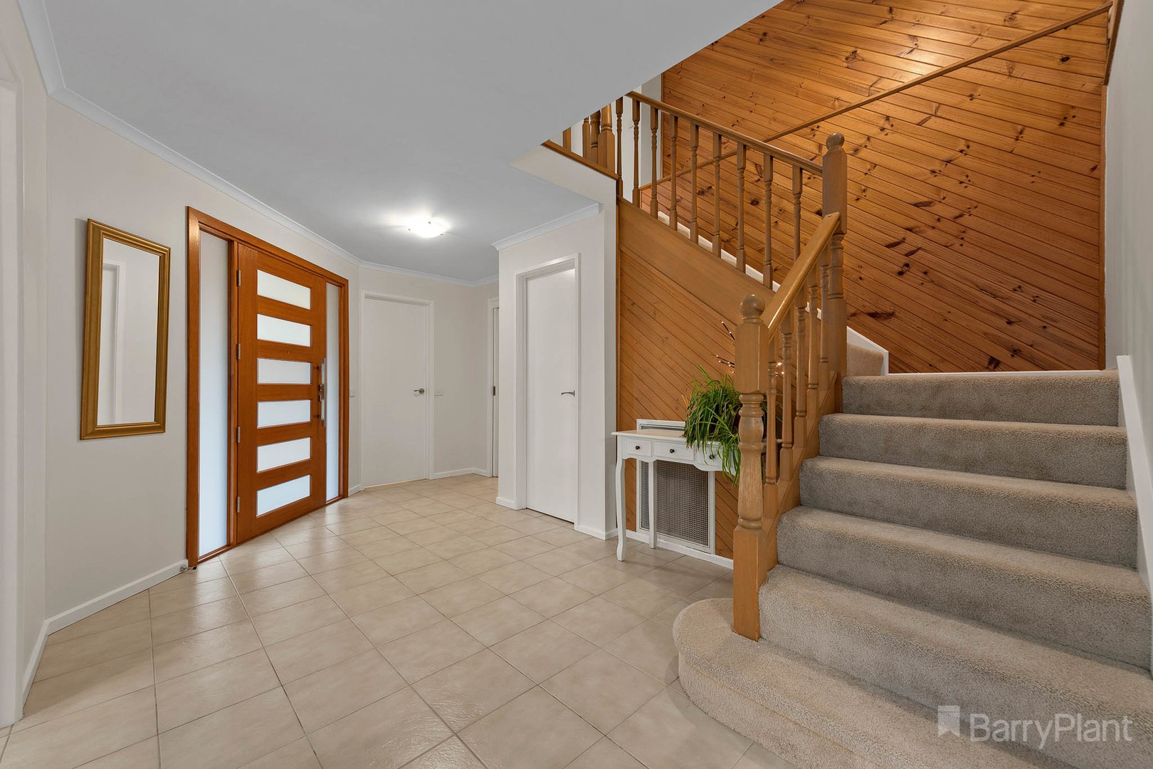 11 Lightwood Court, Berwick, VIC 3806, Berwick - Thumbnail 2