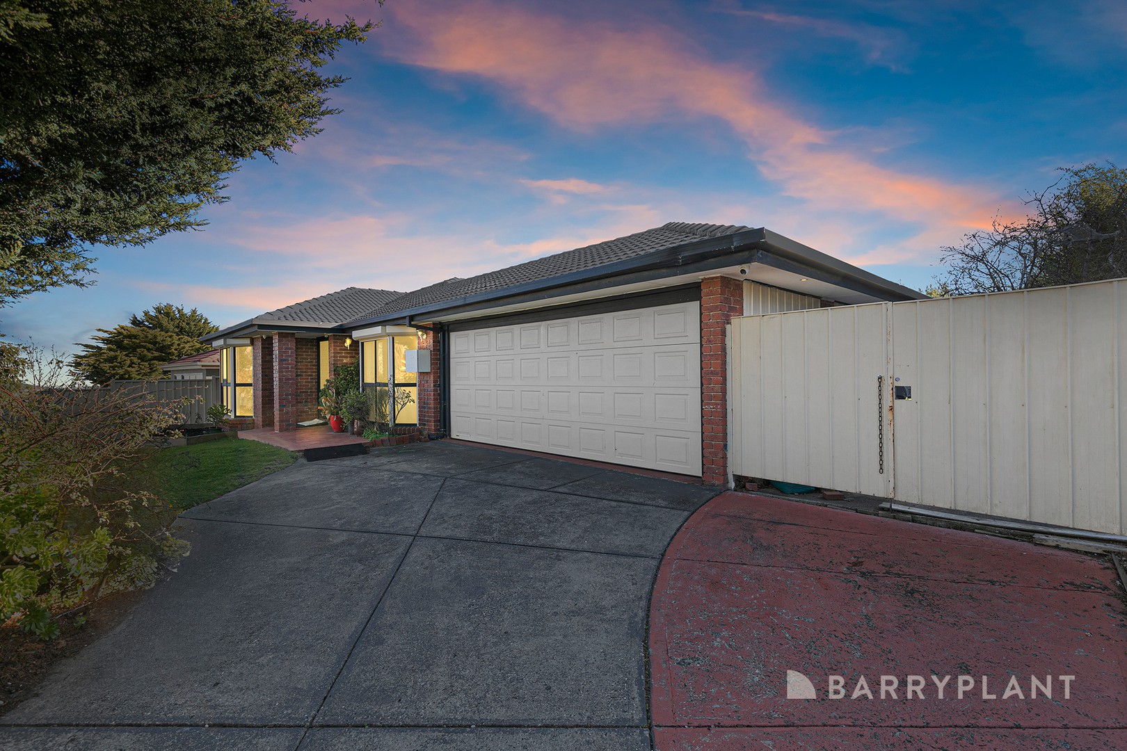 11 Linden Close, Meadow Heights, VIC 3048, Meadow Heights - Thumbnail 2