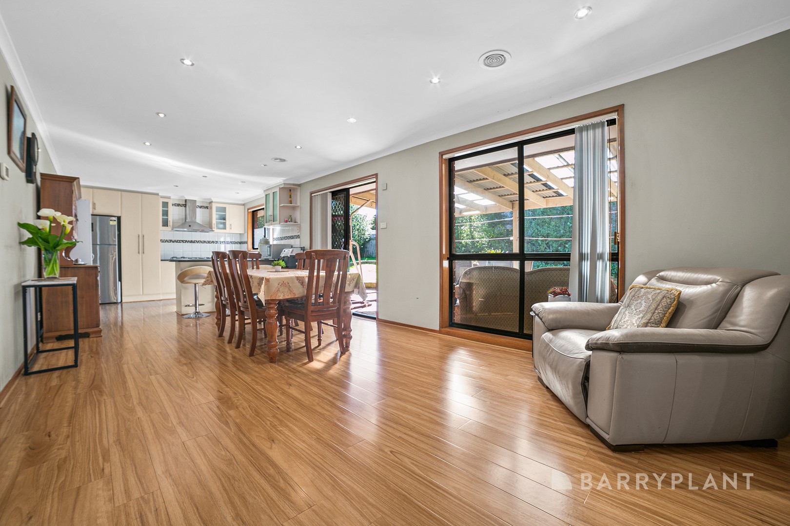 11 Linden Close, Meadow Heights, VIC 3048, Meadow Heights - Thumbnail 5