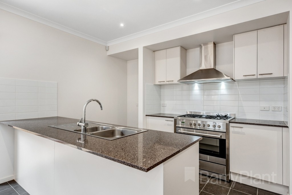 11 Lispenard Circuit, Point Cook, VIC 3030, Point Cook - Thumbnail 6