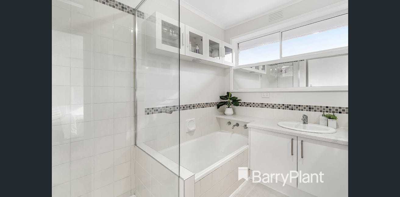 11 Lockhart Court, Kilsyth, VIC 3137, Kilsyth - Thumbnail 6