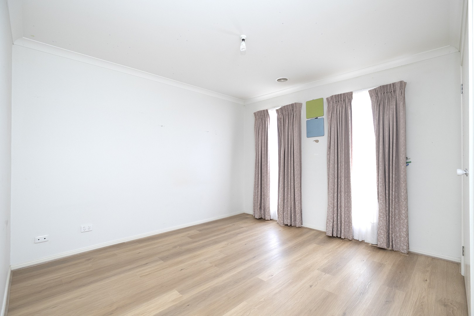11 Lockie Place, Taylors Hill, VIC 3037, Taylors Hill - Thumbnail 5