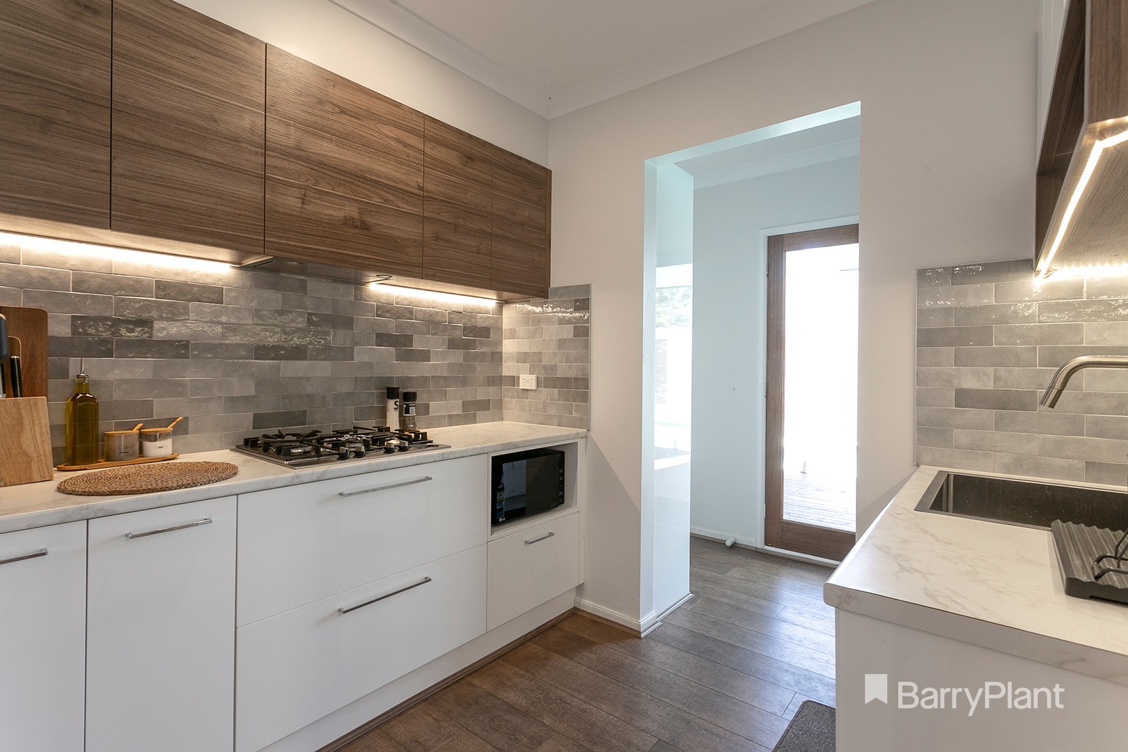11 Lowanna Street, Berwick, VIC 3806, Berwick - Thumbnail 5