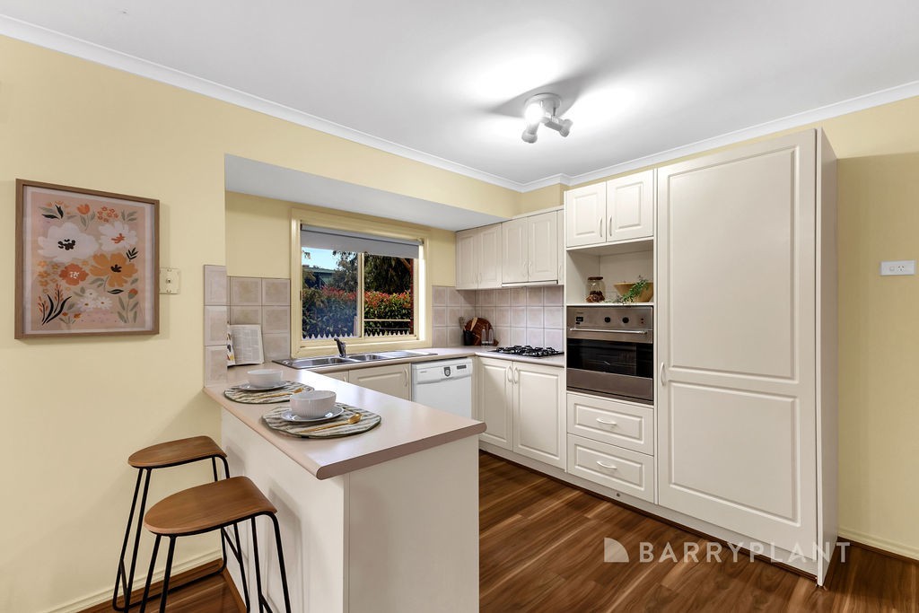 11 Lucerne Street, Mount Waverley, VIC 3149, Mount Waverley - Thumbnail 5