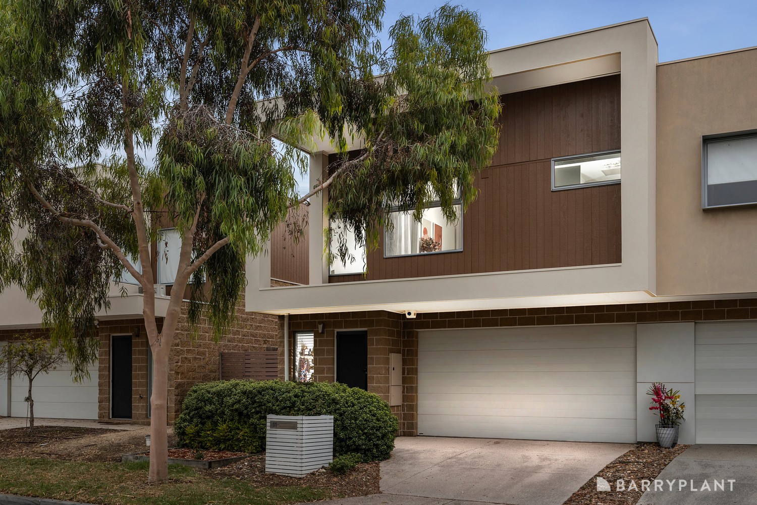 11 Luzon Way, Sunshine West, VIC 3020, Sunshine West - Thumbnail 2
