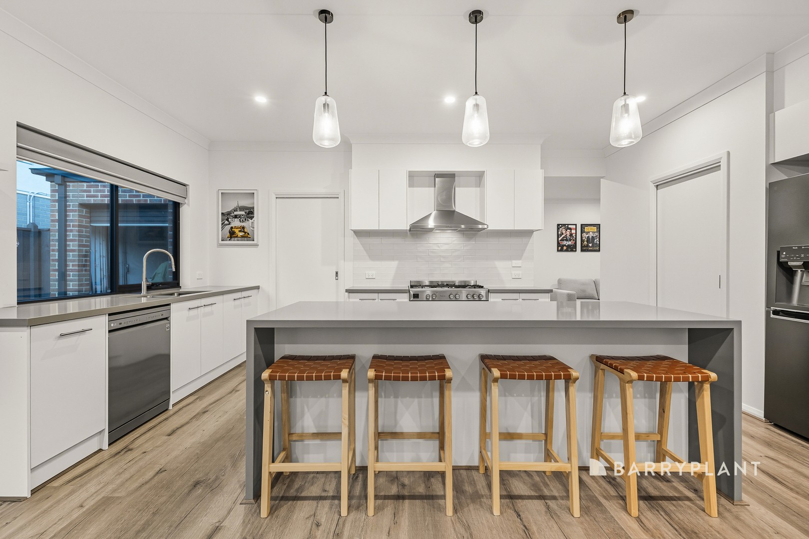 11 Mainstone Street, Drouin, VIC 3818, Drouin - Thumbnail 2