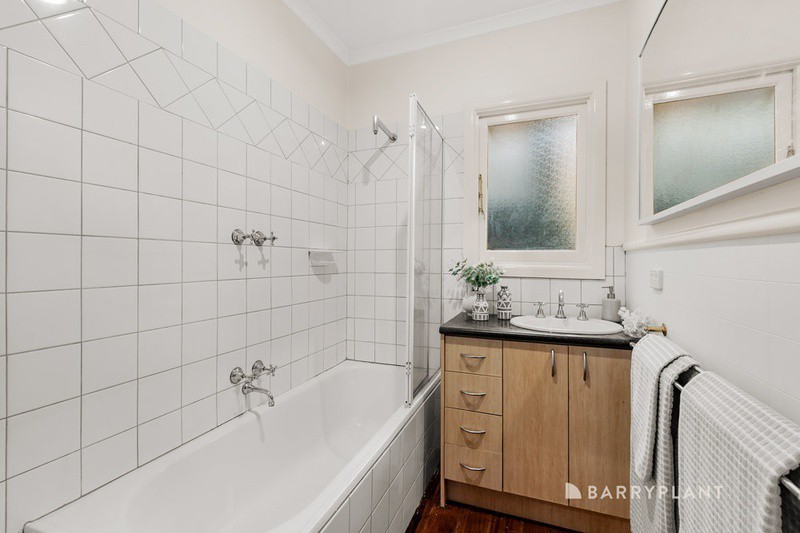 11 Maleela Grove, Rosanna, VIC 3084, Rosanna - Thumbnail 5