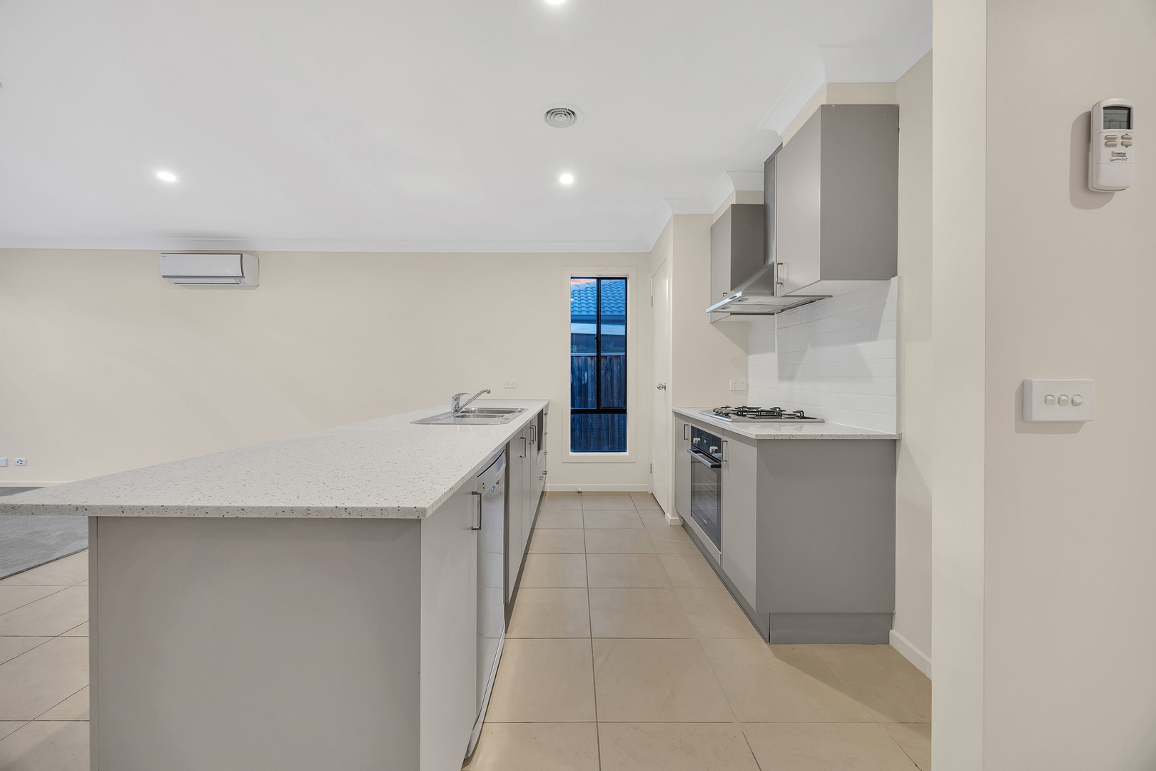 11 Maple Close, Harkness, VIC 3337, Harkness - Thumbnail 3