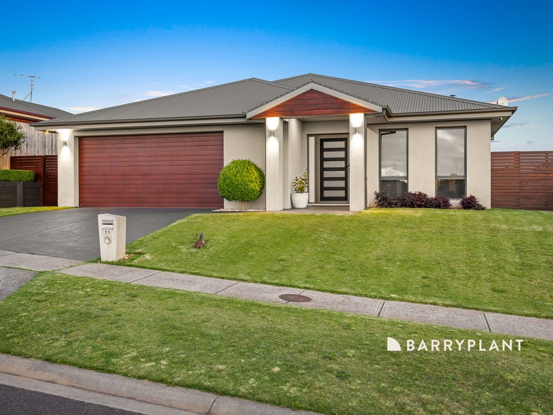 11 Mayfair Drive, Drouin, VIC 3818 - Image - 28/11/2025