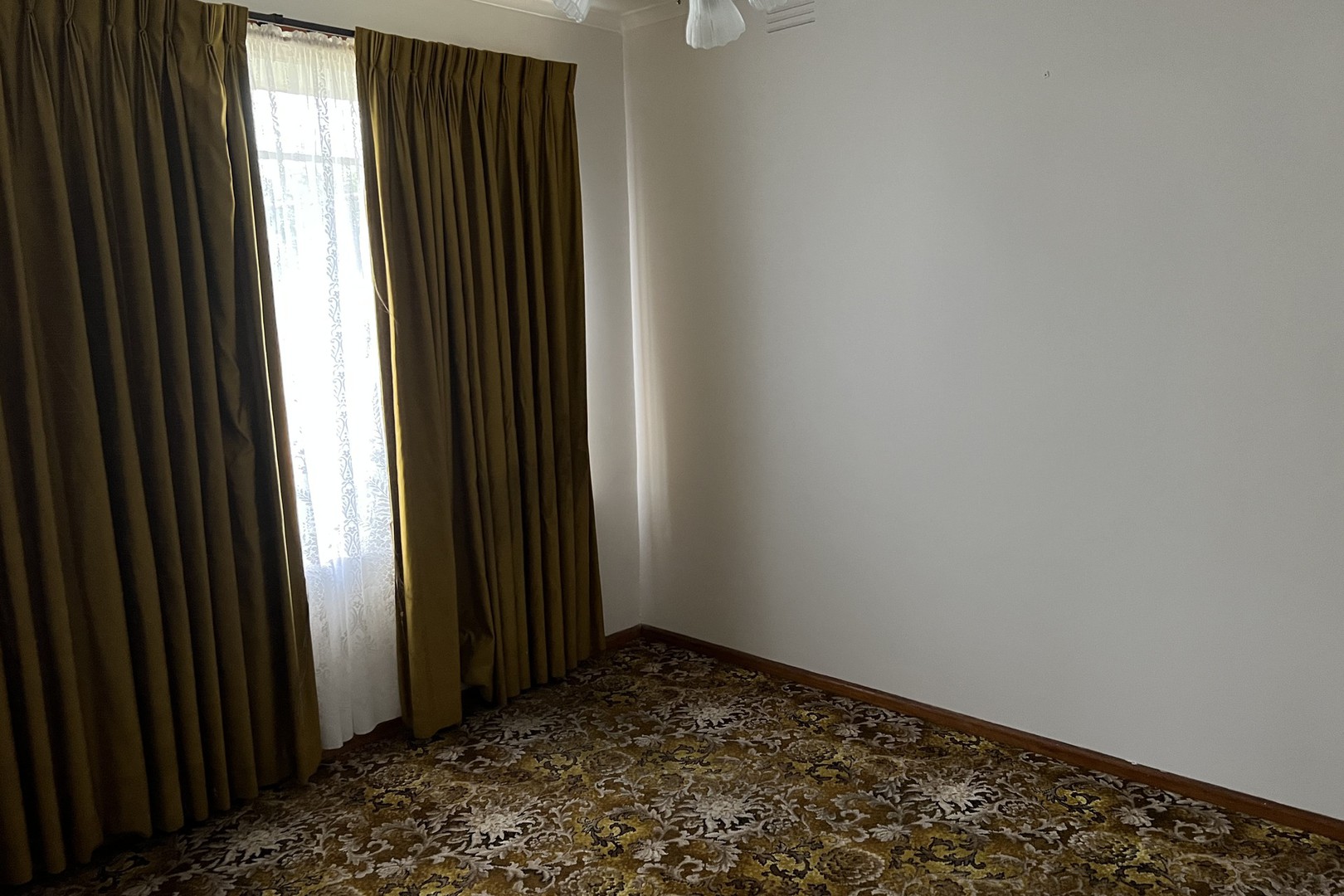 11 McArthur Avenue, St Albans, VIC 3021 - Thumbnail 1 - 06/04/2022