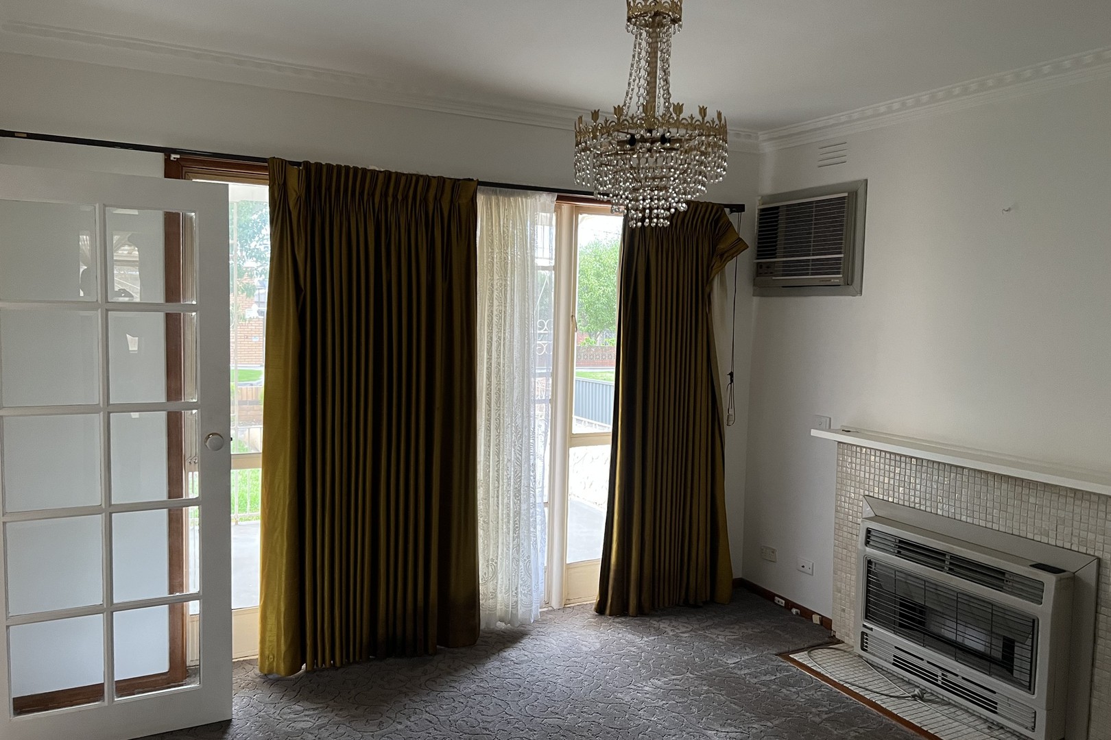 11 McArthur Avenue, St Albans, VIC 3021 - Thumbnail 2 - 06/04/2022