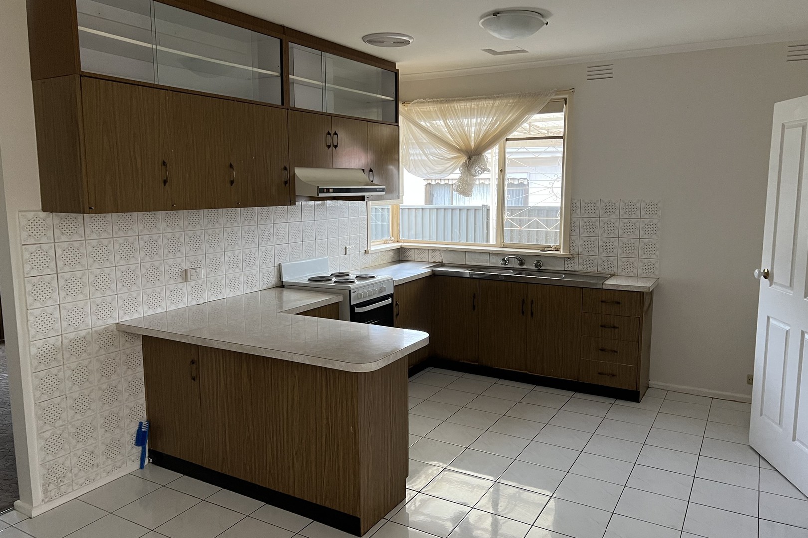 11 McArthur Avenue, St Albans, VIC 3021, St Albans - Thumbnail 5