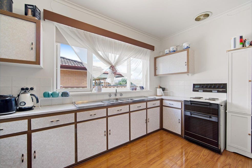 11 Mcrae Avenue, St Albans, VIC 3021 - Thumbnail 2 - 27/07/2026