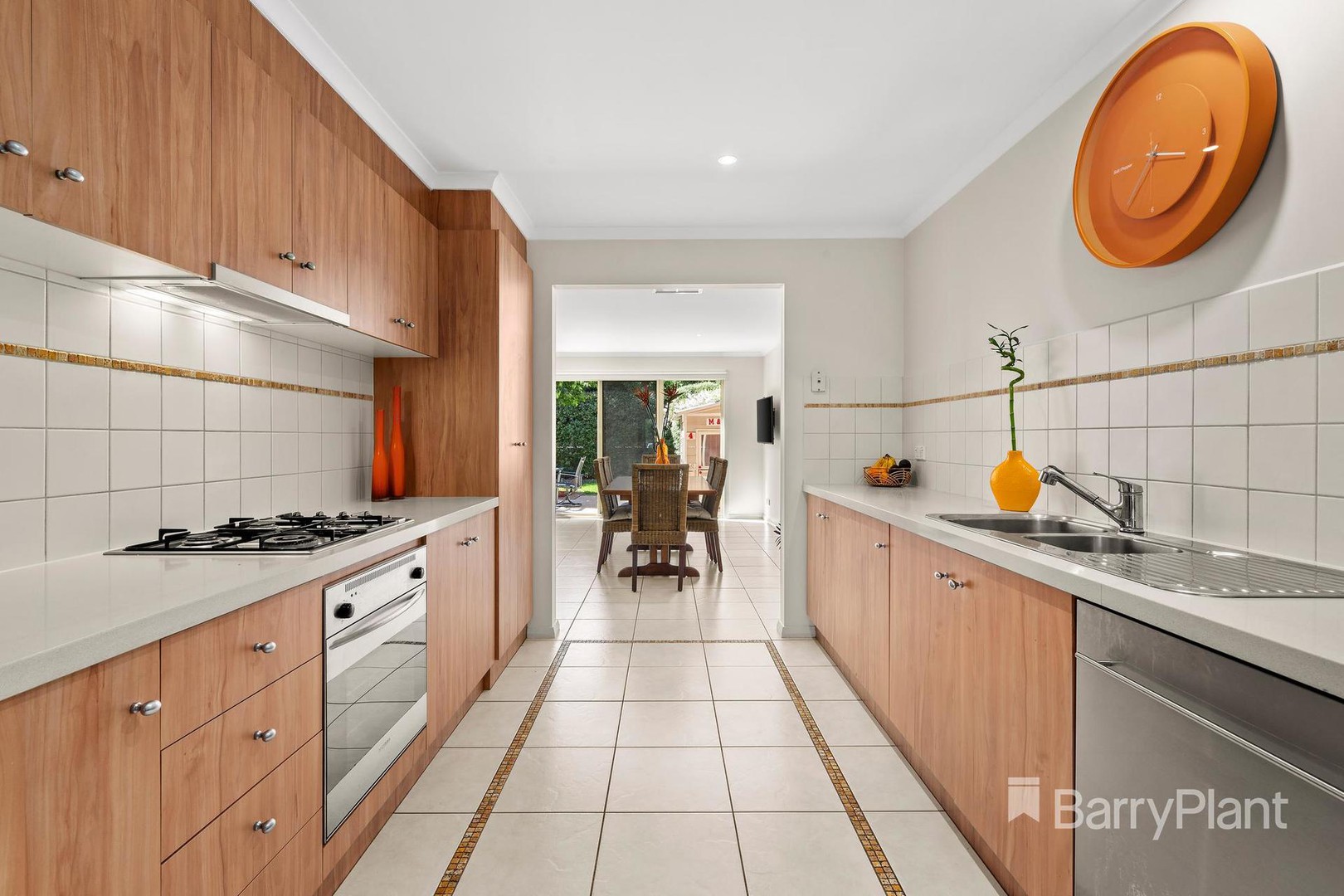 11 Melrose PlaceMill Park, VIC 3082, Mill Park - Thumbnail 3