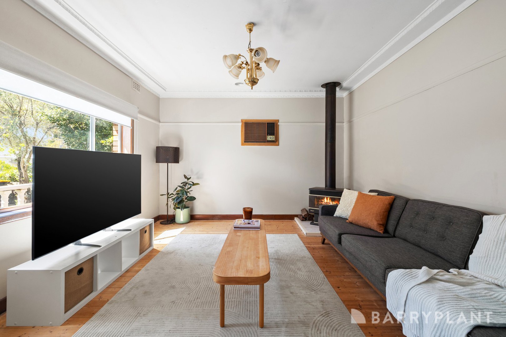 11 Merbein Street, Pascoe Vale, VIC 3044 - Thumbnail 2 - 12/10/2026