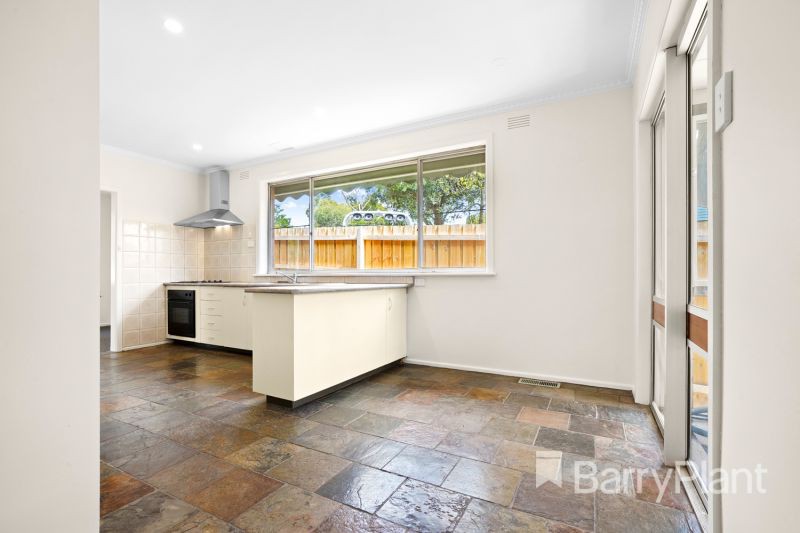 11 Merle Street, Blackburn North, VIC 3130, Blackburn North - Thumbnail 3