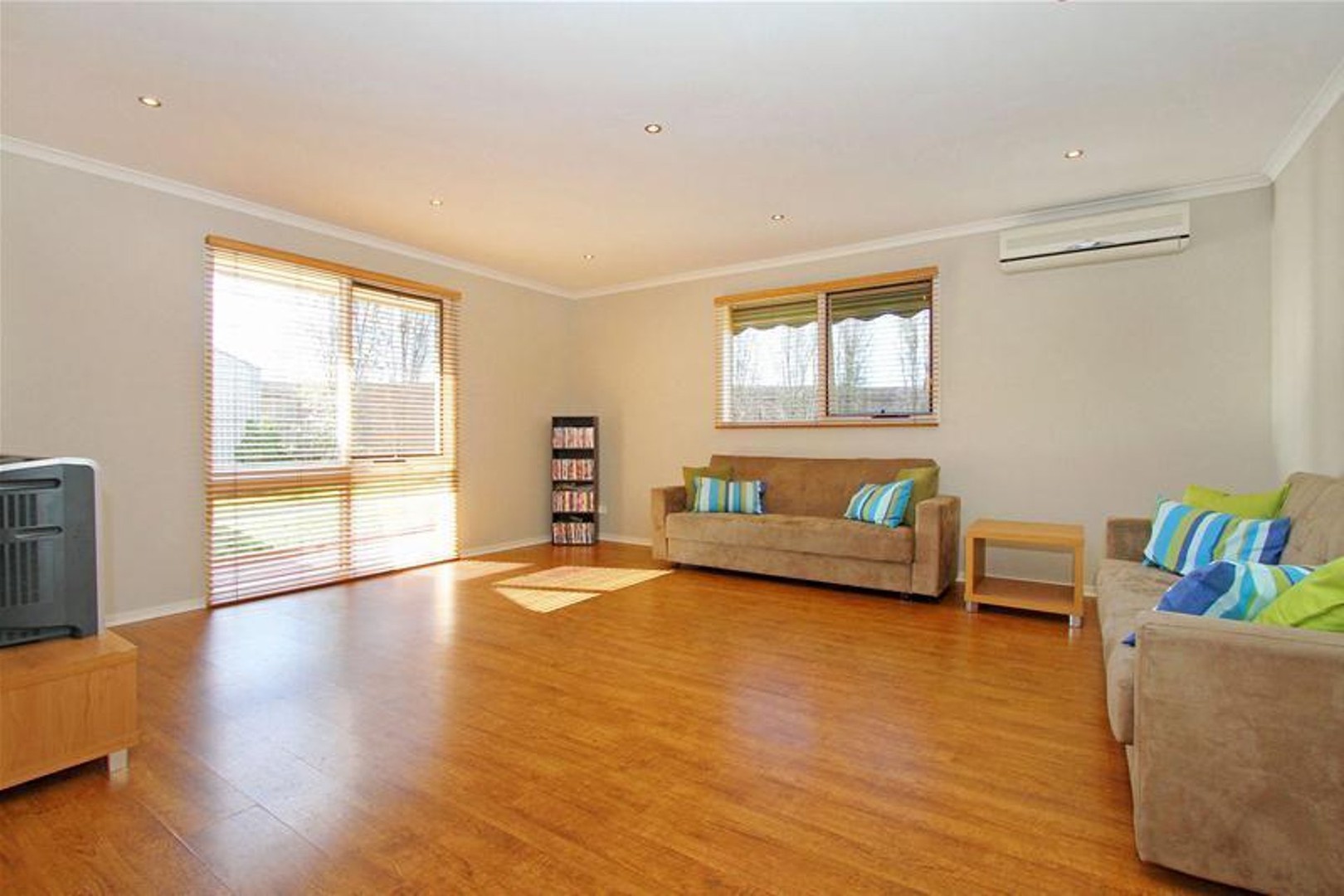 11 Monteray Court, Mill Park, VIC 3082 - Thumbnail 1 - 09/09/2026