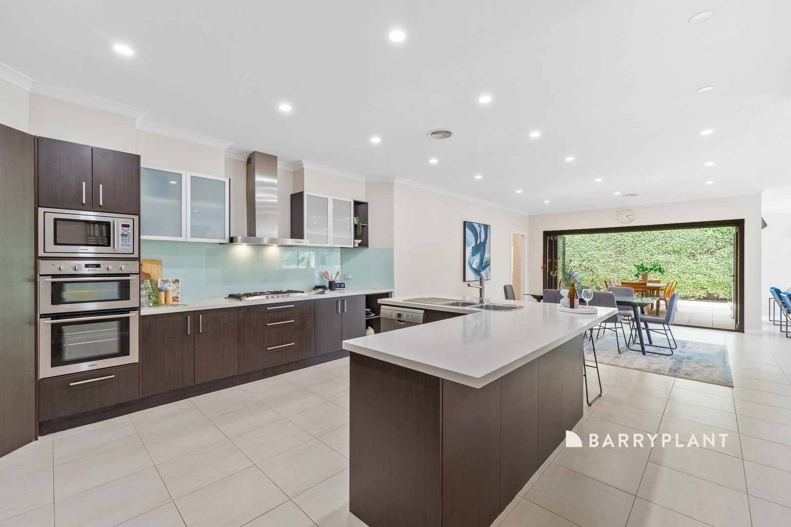 11 Montmorency Avenue, Berwick, VIC 3806, Berwick - Thumbnail 6