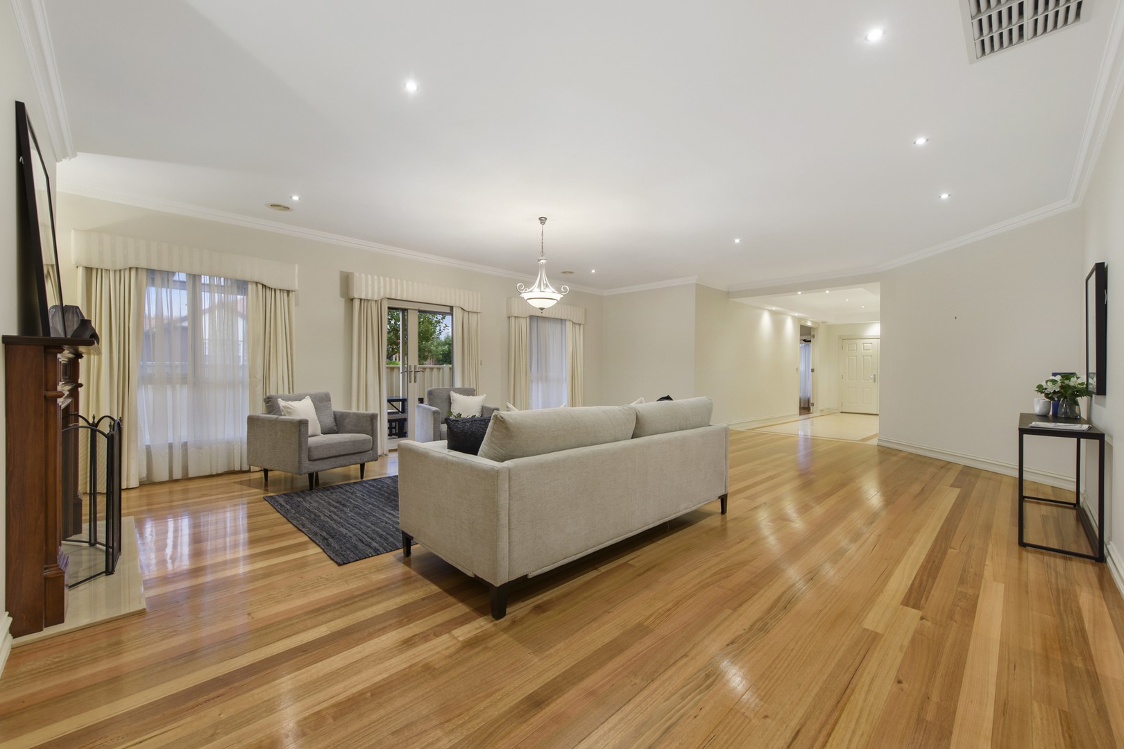 11 Moretti Avenue, Taylors Lakes, VIC 3038, Taylors Lakes - Thumbnail 3