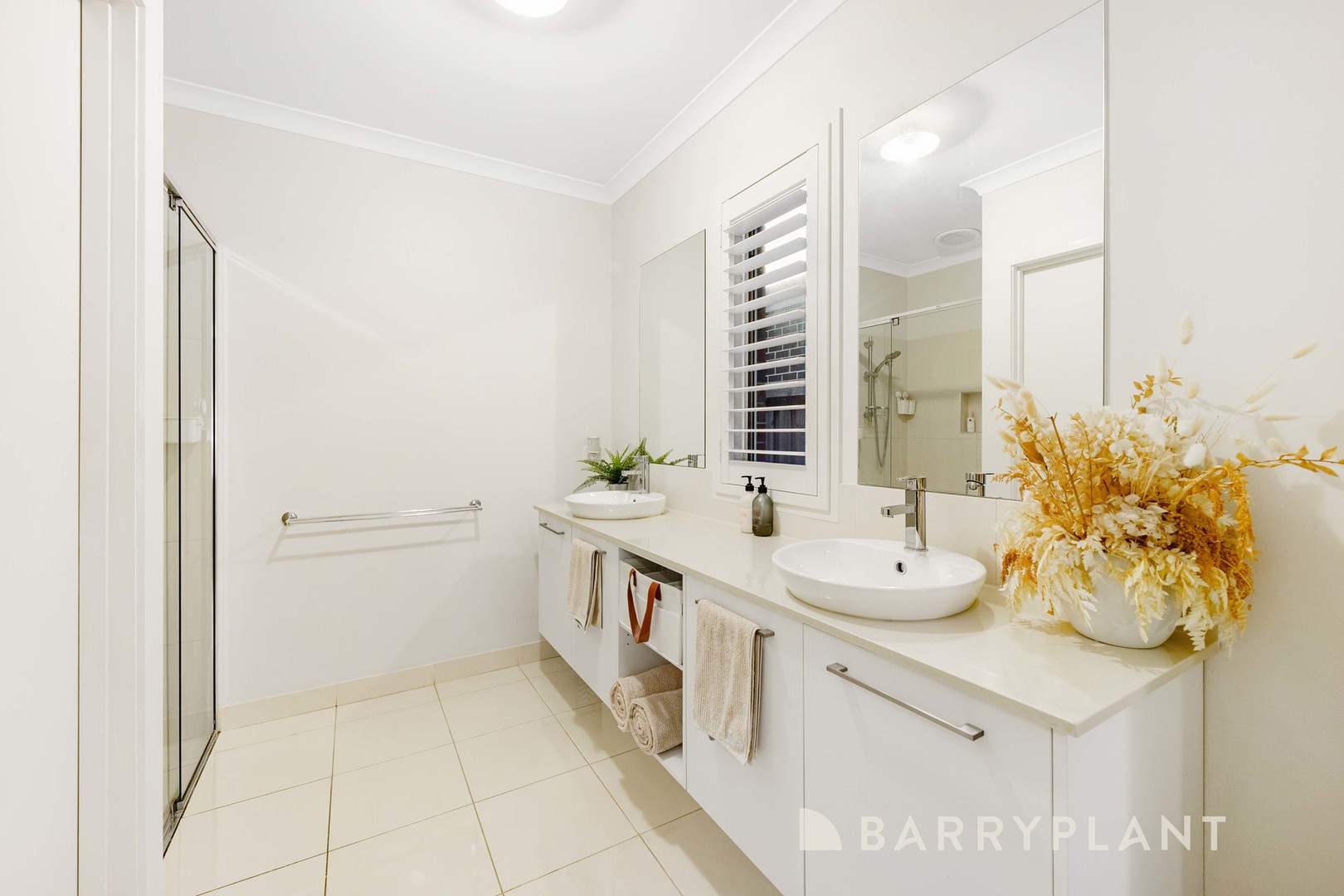 11 Morialta Circuit, Werribee, VIC 3030, Werribee - Thumbnail 5