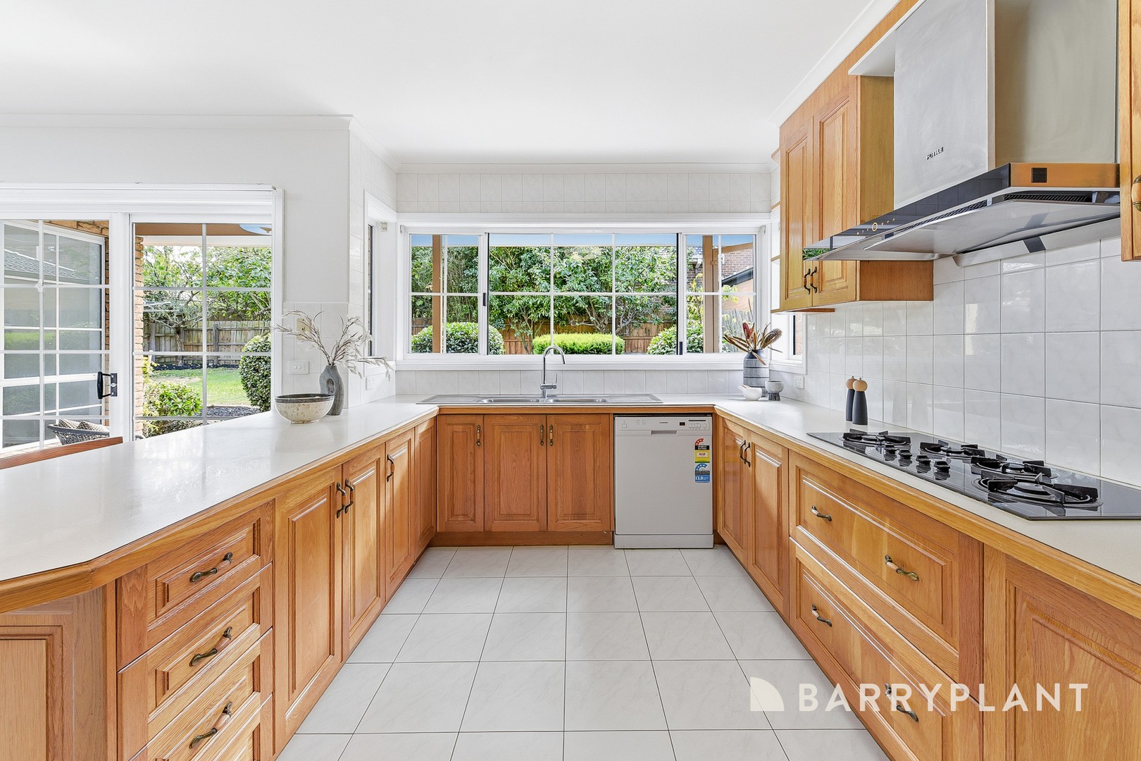 11 Nerolie Court, Wantirna South, VIC 3152, Wantirna South - Thumbnail 4