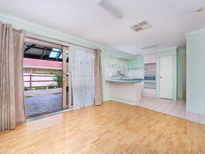 11 Newberry Retreat, Hampton Park, VIC 3976, Hampton Park - Thumbnail 5