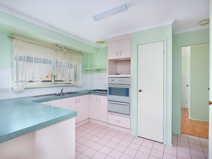 11 Newberry Retreat, Hampton Park, VIC 3976, Hampton Park - Thumbnail 6