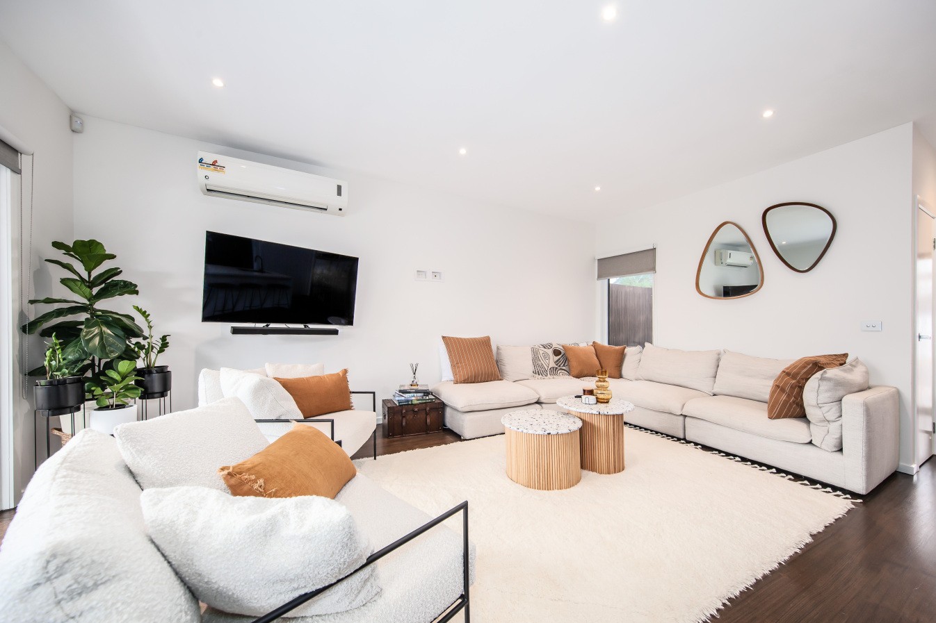 11 Newcastle Street, Yarraville, VIC 3013 - Thumbnail 2 - 08/11/2025