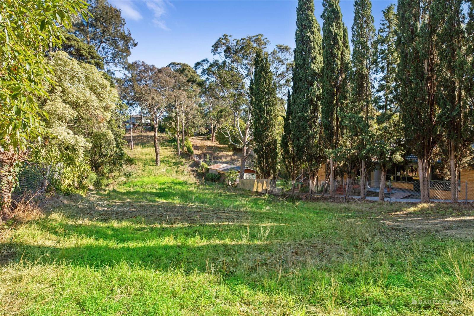 11 Niagara Road, Donvale, VIC 3111 - Thumbnail 1 - 22/05/2025