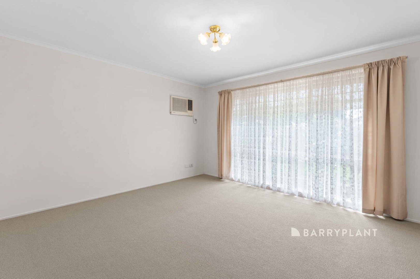 11 Nicholas Court, Pakenham, VIC 3810, Pakenham - Thumbnail 3