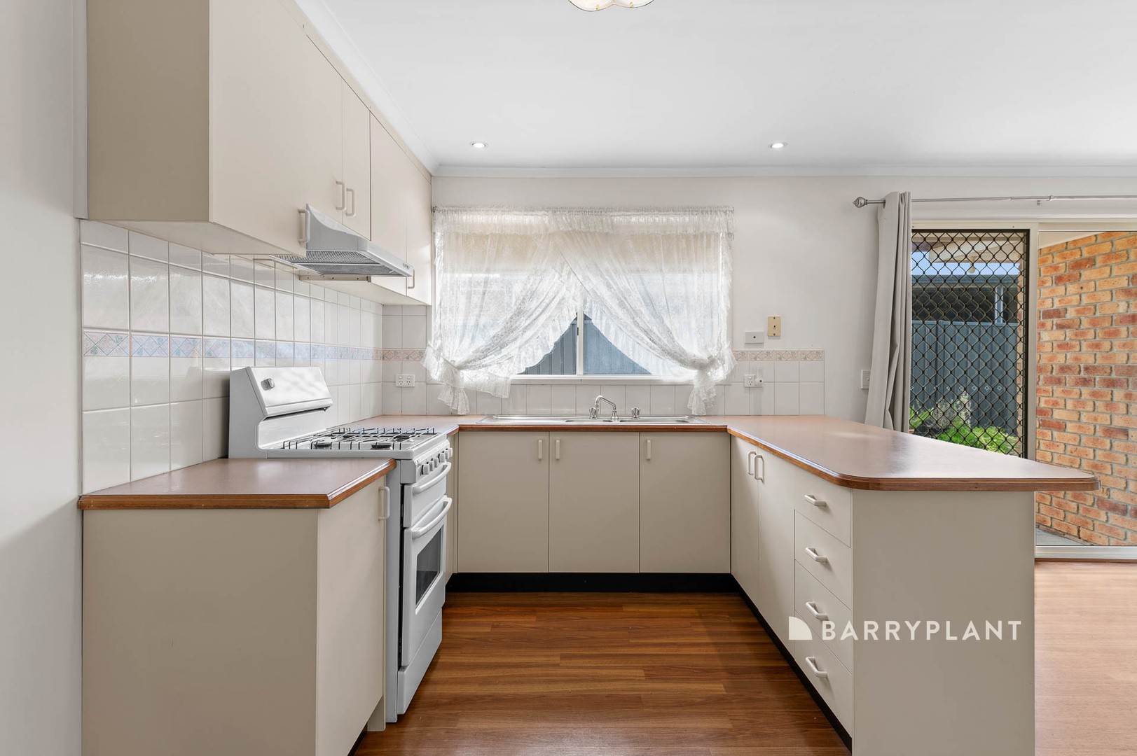 11 Nicholas Court, Pakenham, VIC 3810, Pakenham - Thumbnail 5