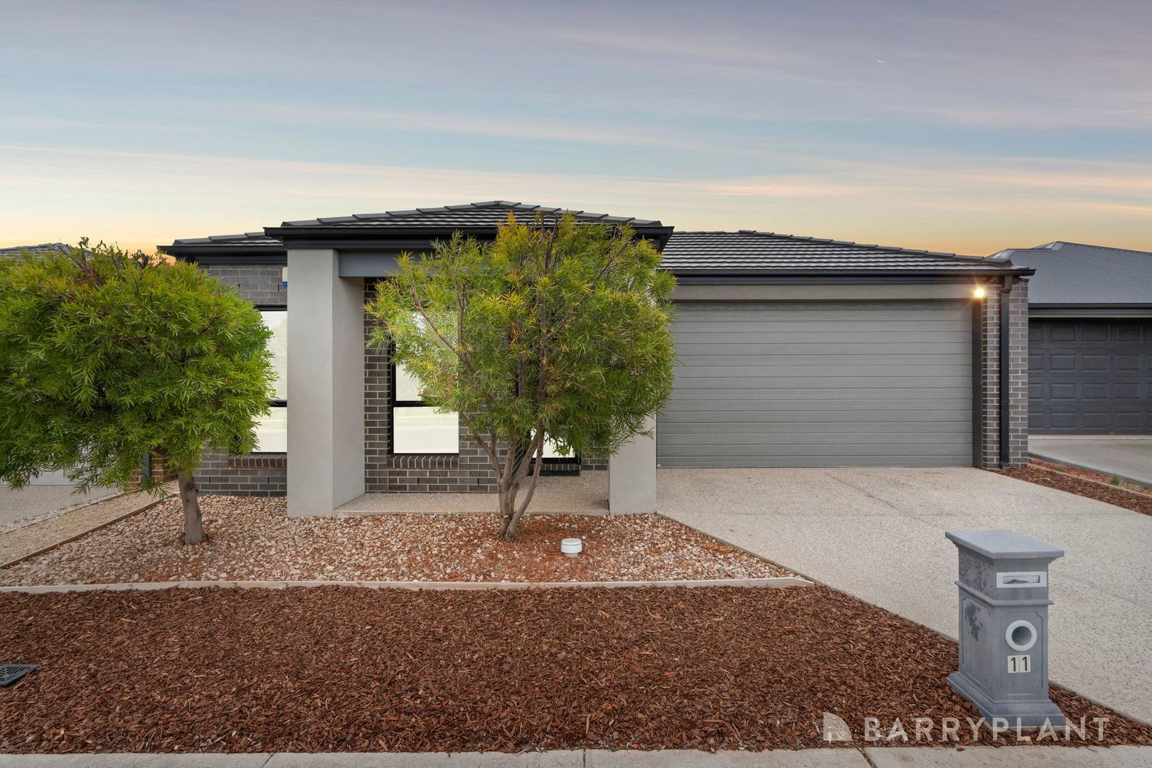 11 Ninn Street, Werribee, VIC 3030, Werribee - Thumbnail 2